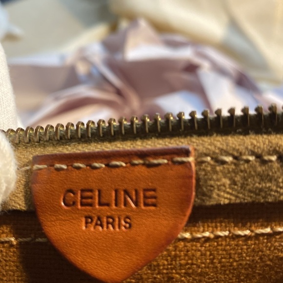 Authentic Celine Vintage Macadam Clutch PVC and key holder - Picture 7 of 16